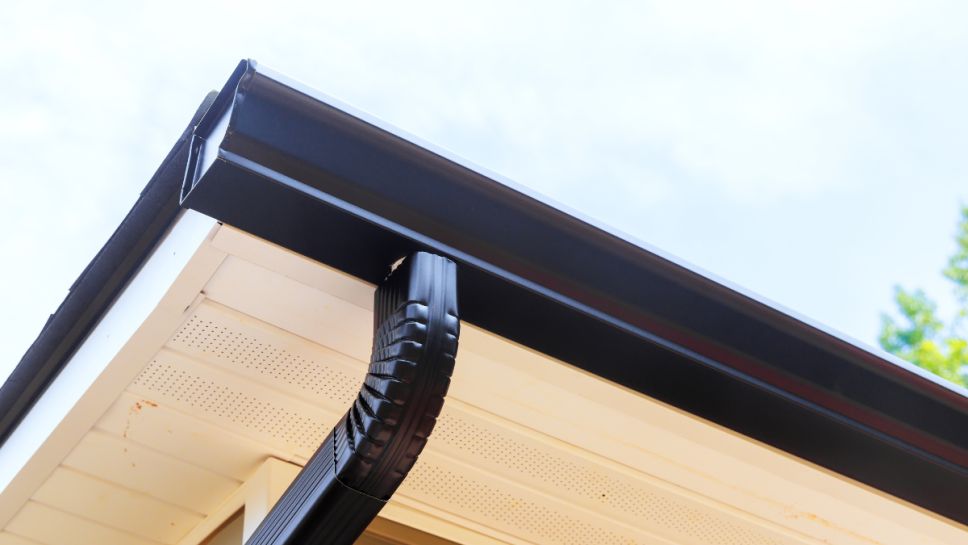 How Does Gutter Replacement Protect Your Home’s Foundation?