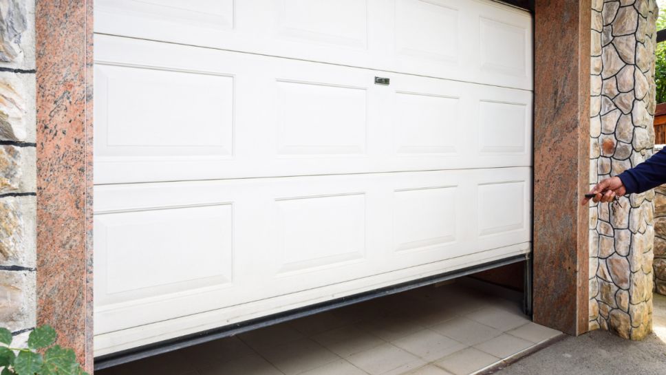 What Is the Best Garage Door Material for Pennsylvania Weather?