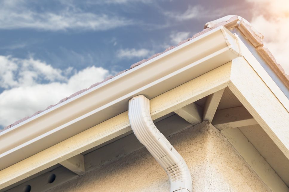 Why Is My Gutter Overflowing? Experts Reveal the Fix